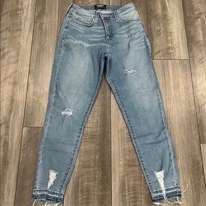 Denizen from Levi's Women's Light Blue Skinny Jeans